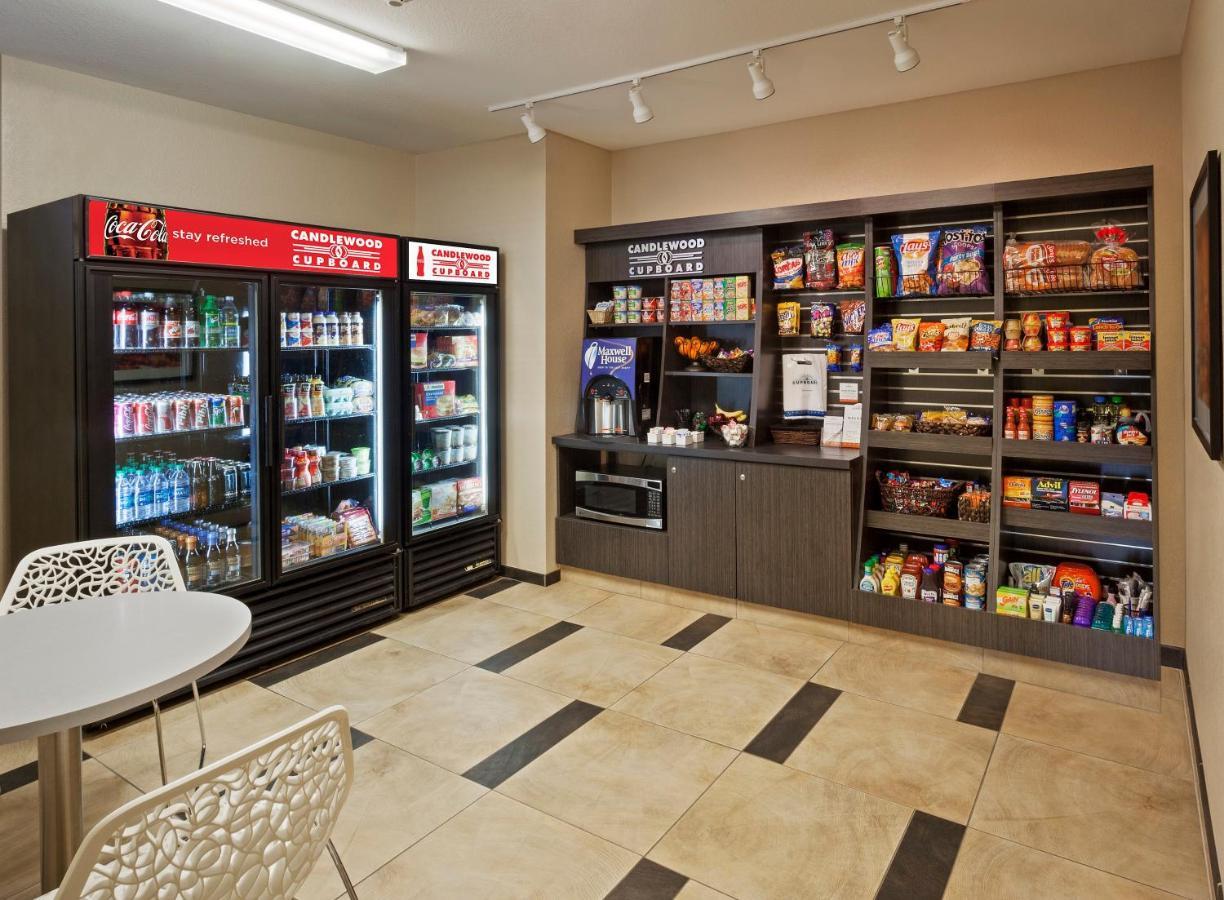 Candlewood Suites Pueblo By Ihg Extérieur photo